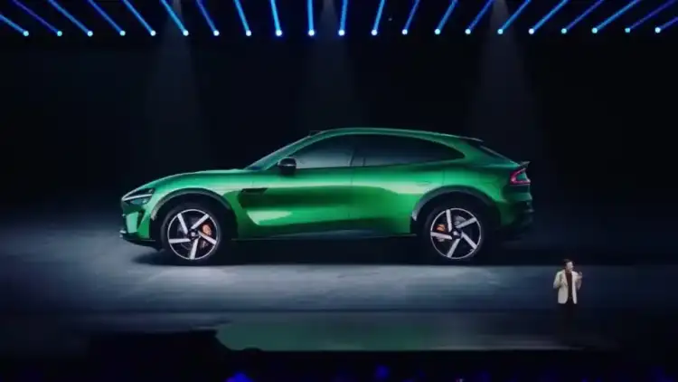 شاومي YU7: منافس جديد في عالم السيارات الكهربائية الفاخرة لعام 2025