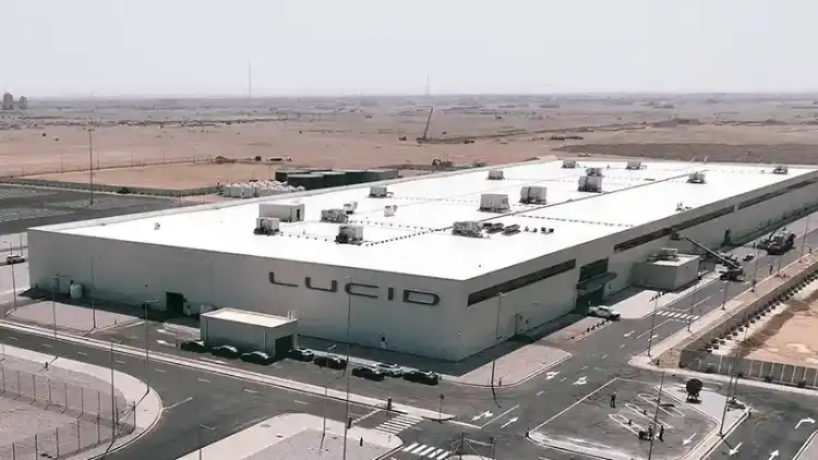 من التجميع إلى التصنيع الكامل: مصنع لوسيد السعودي يدخل مرحلة الإنتاج