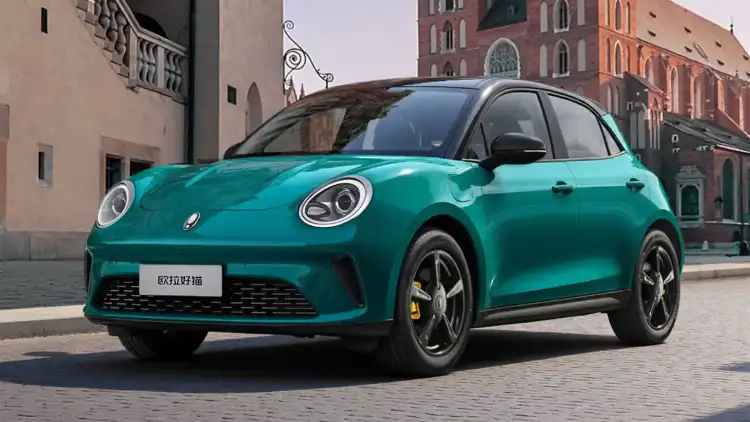 الكشف الرسمي عن ORA Good Cat 2025 بتغييرات دقيقة وطابع عصري