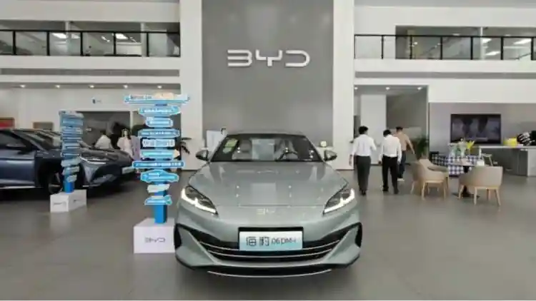 حرب الأسعار الحادة لشركة BYD تثير ردود فعل سلبية من الصناعة وتحذيرات تنظيمية