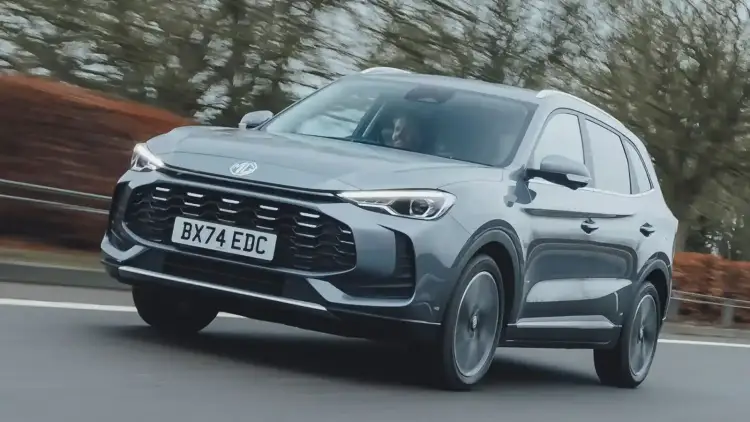 Stylish Features and Competitive Pricing: All About the 2025 MG ZS in Saudi Arabia