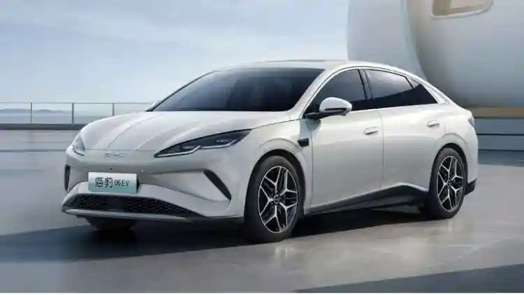 "Seal 06 EV: نقلة نوعية في سوق السيارات الكهربائية الصينية من BYD"