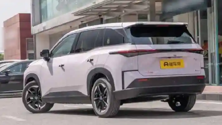 GAC Toyota Unveils New Highlander/Sena Generation with Exclusive Extended Range System for China