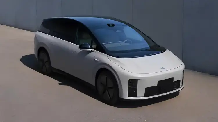 لي أوتو i8 الجديدة تستعد لغزو الأسواق الصينية أواخر يوليو