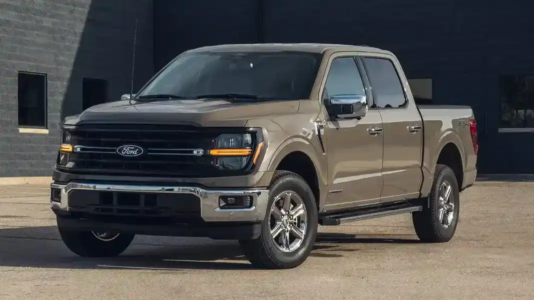 الأكثر مبيعًا في 2025: شاحنات البيك أب التي تصدرت المشهد