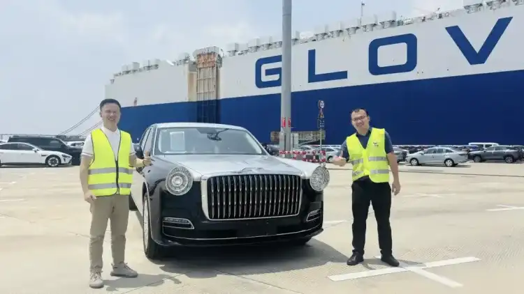 Hongqi Golden Sunflower: Used Chinese Car Sets Record with 5.5 million AED Price Tag