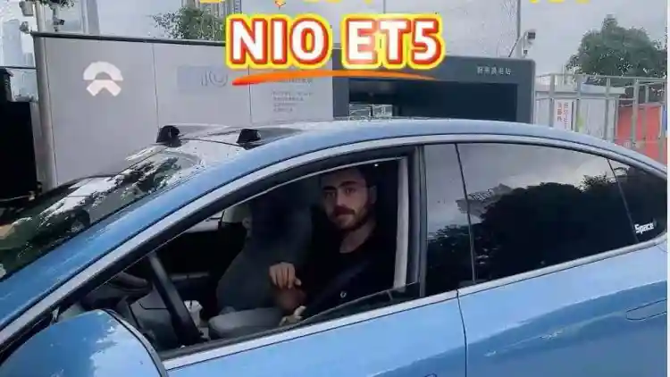 Faster Than Refueling! Try NIO’s Power Swap Station!