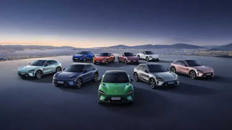 Xiaomi Unveils YU7: Electric SUV Starting at 128,000 AED with up to 830 km Range