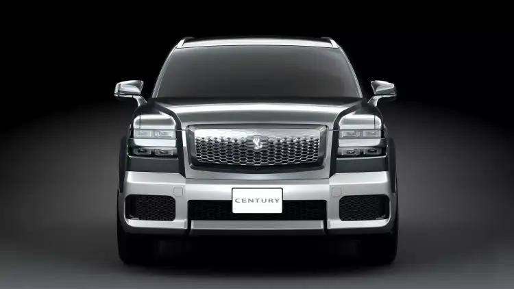 Toyota Century 2025: Japanese Luxury That Shuts Out the World