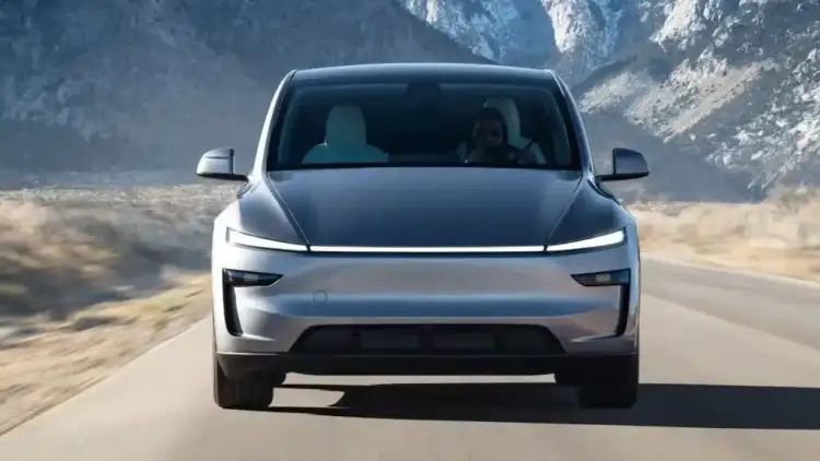 Xiaomi YU7 vs Tesla Model Y: Who Leads the EV Race in the GCC?