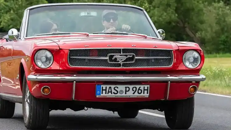 فورد موستانج: ستة عقود من التألق الأسطوري