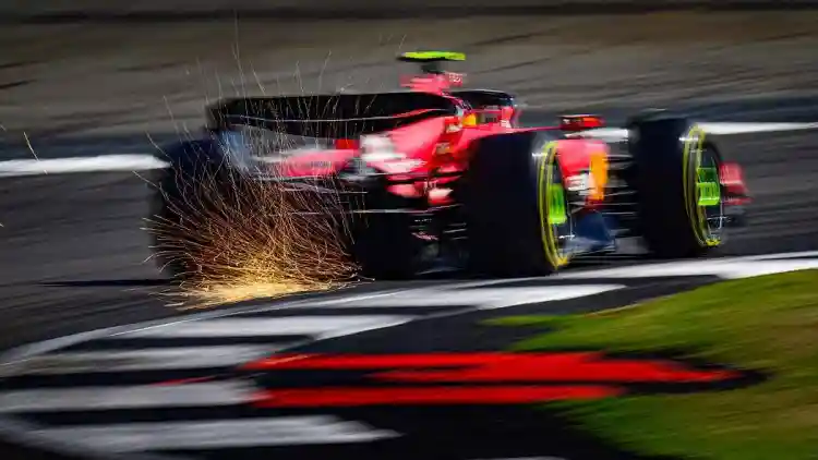 Fuel Consumption in Formula 1 Cars: Balancing High Performance and Remarkable Efficiency