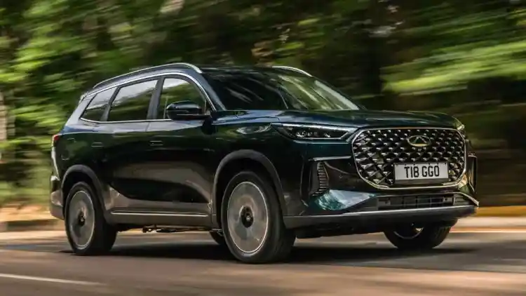 تشيري Tiggo 8 سوبر هايبرد: سيارة SUV هجينة متطورة تدخل السوق البريطانية بمدى يصل إلى 745 ميل
