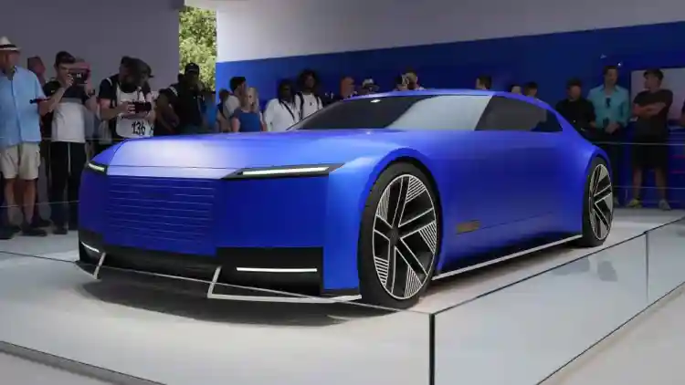 جاكوار تايب 00: مفهوم جديد يثير الجدل في مهرجان جودوود ويعيد تعريف التصميم الكهربائي الفاخر