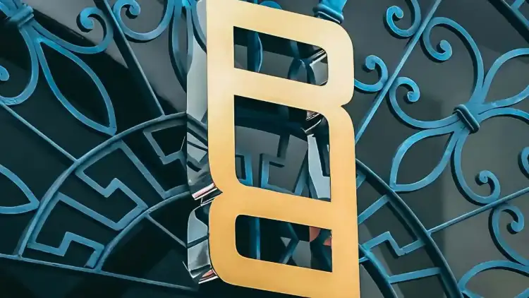 Bold Design and a Refreshed Identity: Range Rover Unveils Its New Logo