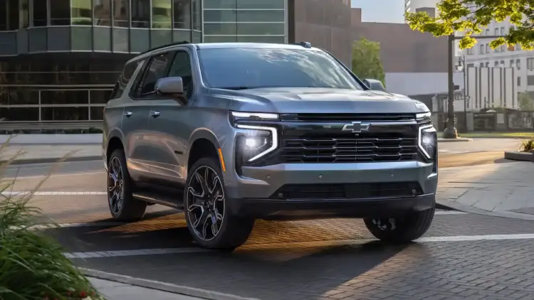 عروض صيفية حصرية من الجميح على سيارات شفروليه وجي إم سي في السعودية