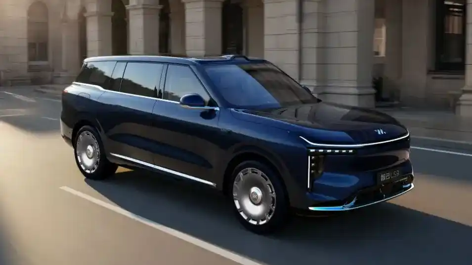 IM LS9 SUV A 673hp Luxury Hybrid Ready to Shake Up the Market