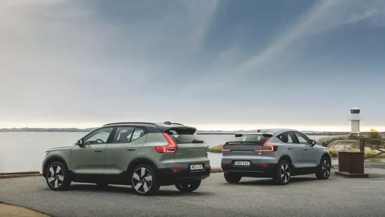   Volvo Faces Lawsuit Over Unexpected Acceleration Threatening Safety of XC40 Electric Vehicles