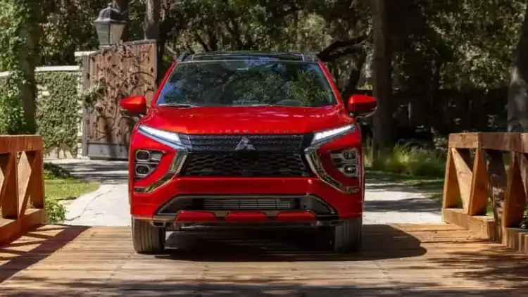 Mitsubishi Eclipse Cross 2025 Debuts in Saudi Arabia with Youthful Style and Great Value