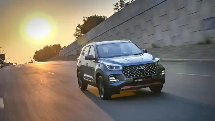 كل ما تحتاج معرفته عن فئات شيري تيجو 4 برو 2025 في السعودية