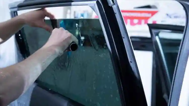 Ceramic vs. Carbon Window Tint: Which Is Better for Keeping Your Car Cool?