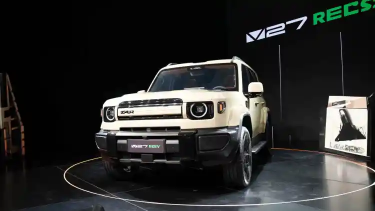 The Future of Hybrid SUVs Begins in Dubai with the All New iCAUR V27