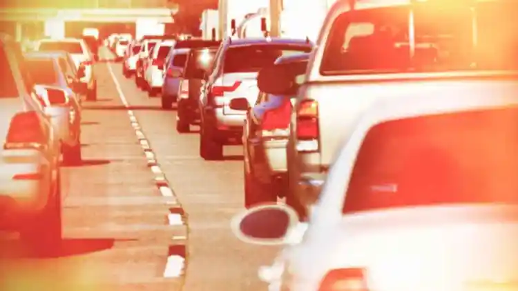 هل تتحمل بطاريات السيارات الكهربائية حرارة الصيف القاسية في دبي؟ دليل شامل للحفاظ على الأداء وزيادة العمر الافتراضي