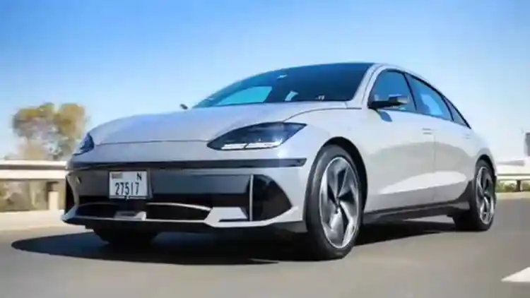Hyundai Ioniq... An Electric Car with a Touch of Luxury