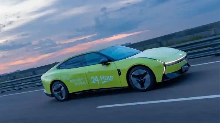 Xpeng’s New P7 Beats Xiaomi YU7 in 24-Hour Endurance Test: A Benchmark for Electric Vehicle Performance and Reliability