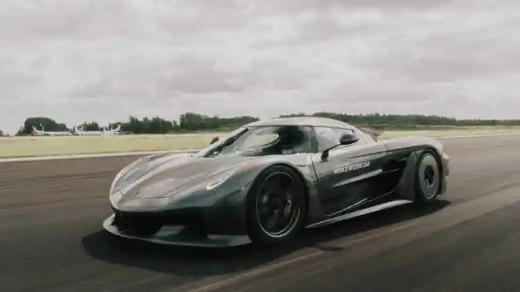 Koenigsegg Jesko Absolut Reclaims 0–400–0 km/h World Record From Rimac Nevera