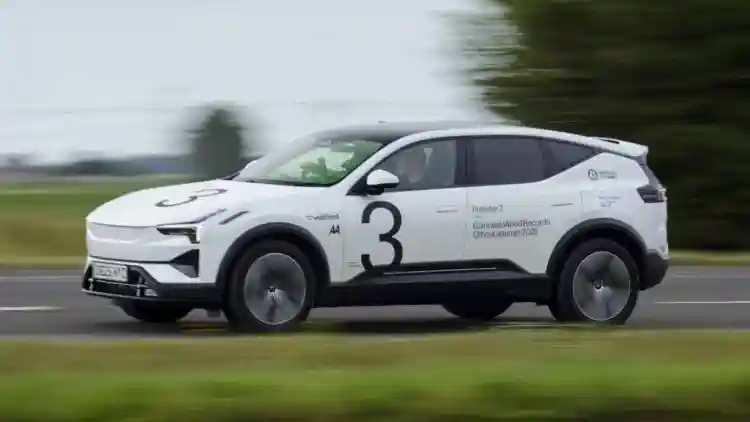 بولستار 3 تحطم رقم قياسي عالمي بأطول مسافة قطعها سيارة كهربائية من طراز SUV