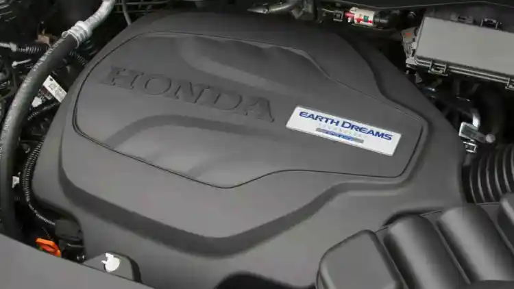 تحقيق حكومي يكشف تفاصيل أعطال خطيرة في محركات أكثر من 1.4 مليون سيارة أكيورا وهوندا: ماذا ينتظر الملاك؟