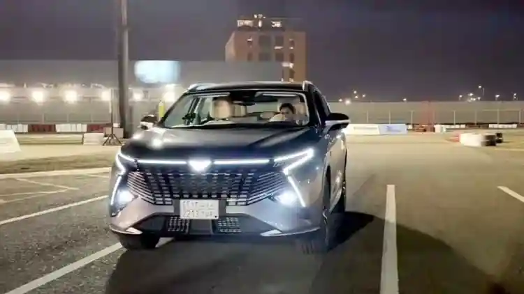 كايي تكشف عن طرازات جديدة