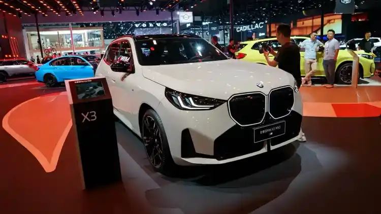 BMW X3 M50 2025 Debuts at Chengdu Auto Show