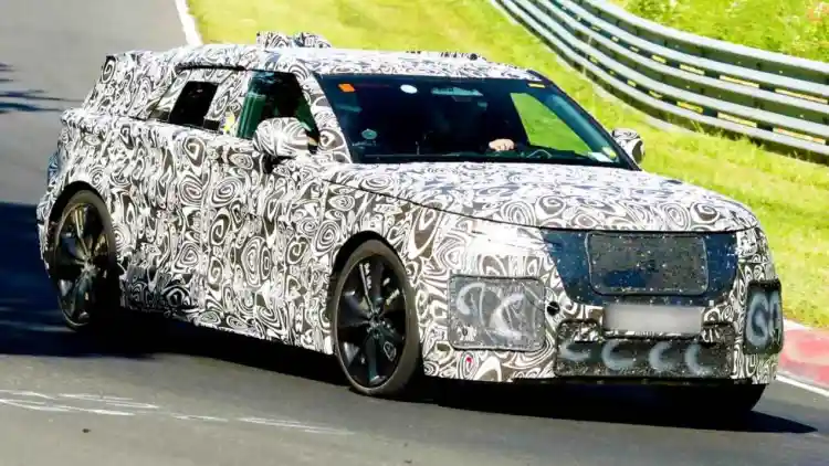 Land Rover Velar Electric 2025: A luxury SUV with a new generation of performance and technology.