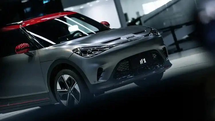 سمارت تكشف عن تقنيتها الهجينة وتطلق 2026 smart #1 BRABUS في السعودية