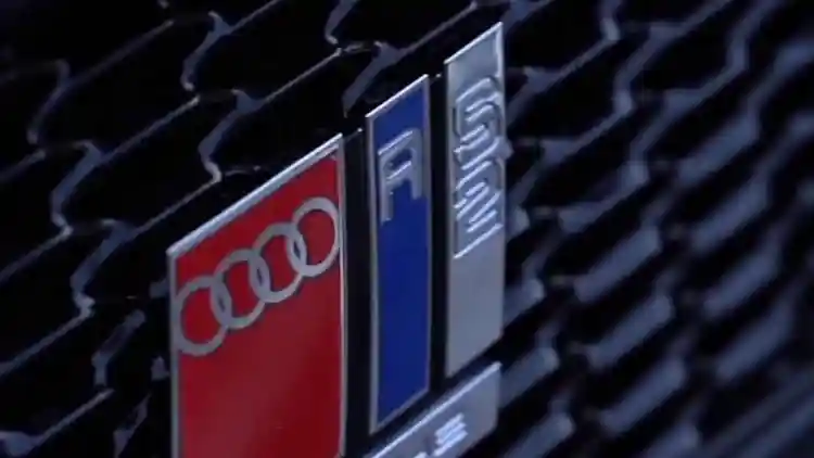 هل محرك أول أودي RS من أي وقت مضى ؟ 