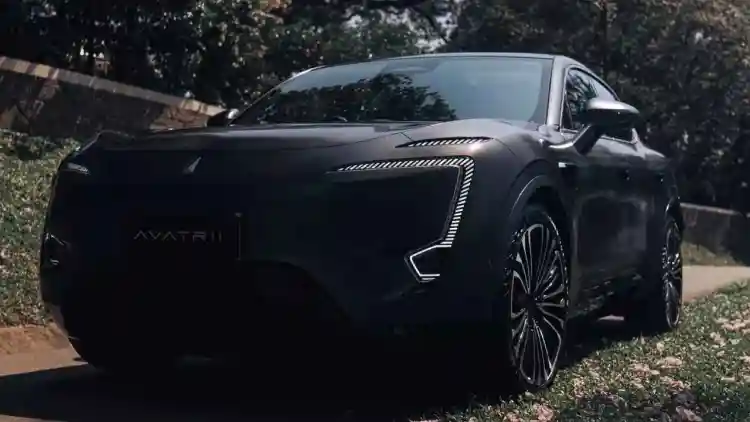 Avatr 11 2025: A Fusion of European Elegance and Cutting-Edge Chinese EV Technology with a Few Surprises