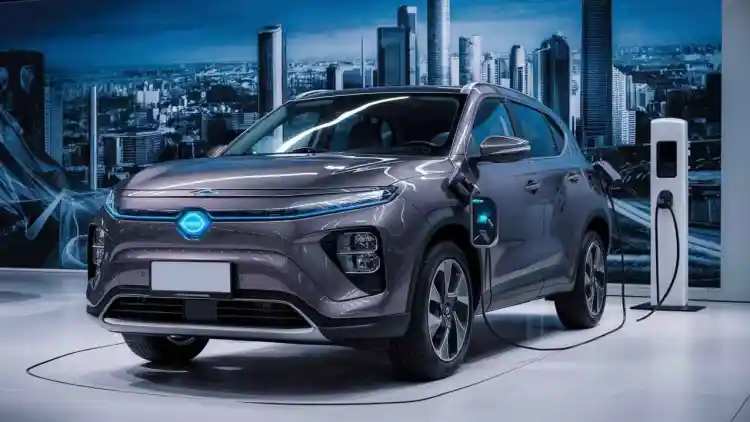 سيارة كهربائية بنظام التمديد النطاقي أم كهربائية بالكامل؟ اختيار السيارة الأفضل لسائقي الإمارات 2025