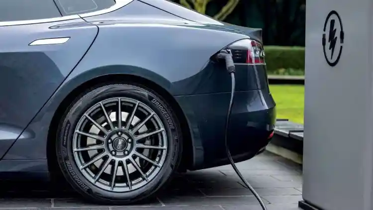 Why Do Electric Vehicles Require Special Tires? The Science Behind Tire Design Making All the Difference