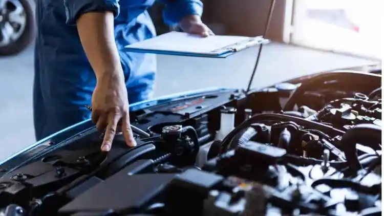 لا تتجاهل هذه علامات الطبلون! توقف فورًا لإنقاذ سيارتك وحياتك