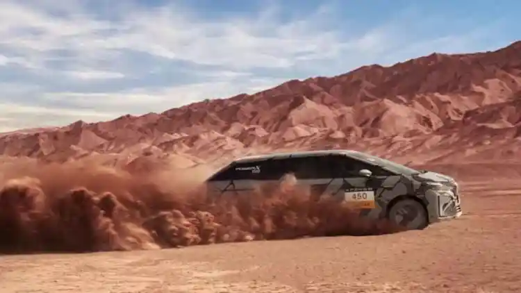 XPeng’s Hybrid Revolution: The X9 EREV Minivan Redefines Ultra-Long Range and Chinese Family Mobility