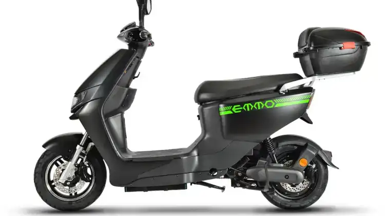 تصريح سكوتر كهربائي في دبي: الدليل العملي 2025