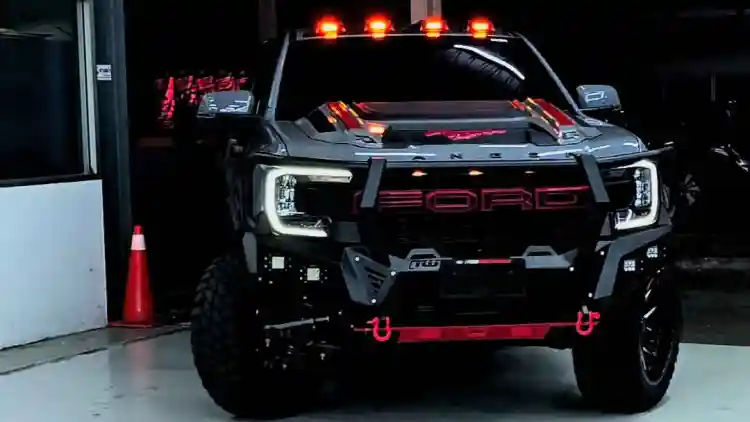 فورد رينجر الرياضة 4X4 6AT