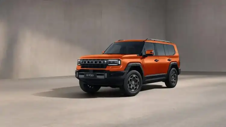 كل ما تحتاج معرفته عن جيتور G700 الجديدة في الإمارات