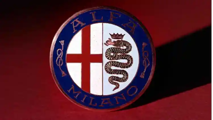 رحلة شعار ألفا روميو: من ميلانو الأسطورية إلى رمز الفخامة والتجدد في عالم السيارات
