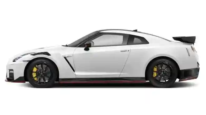 Nissan GT-R R35: The Legendary Supercar for Everyday Roads