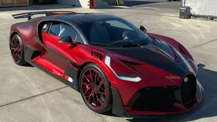 بوجاتي ديفو: السيارة الرياضية الأسطورية التي تتحدى الزمن