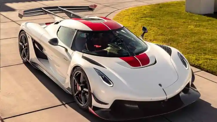 Koenigsegg Jesko Specs:What Makes This Hypercar an Engineering Marvel