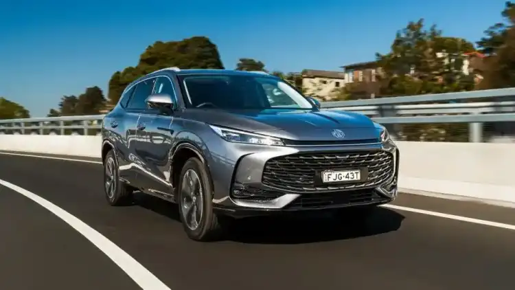 مقارنة ام جي اتش اس وام جي زد اس 2025 في السعودية